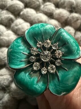 Teal Flower Crystal Accent Ring - Women Jewelry